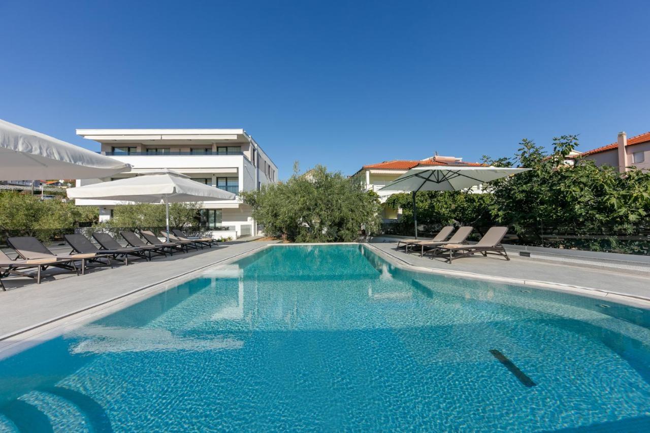 Villa Dora Okrug Gornji Exterior photo